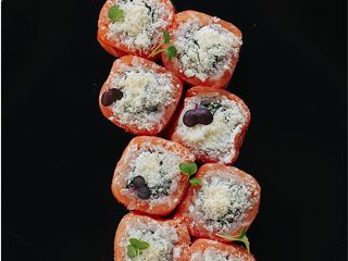 Філадельфія з лососем та пармезаном (250g)