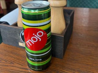 Напій б/а с/г "Смак м'ята лайм" Моджо 0,33л (0,33 l)