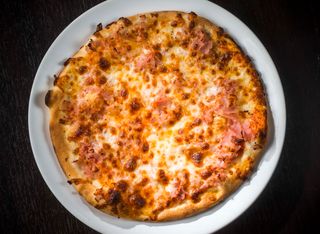 Pizza Prosciutto Mica