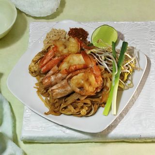 Pad thai - pržene nudle