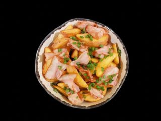 Картопля смажена з беконом (180g)