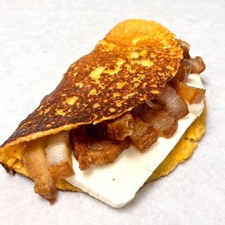 Cachapa Con Chicharrón (Nuevo)