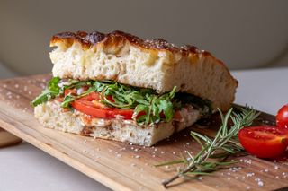 Focaccia caprese