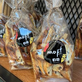 Cantuccini cu ciocolată și portocală