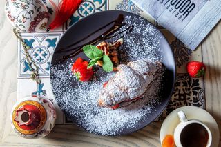 Կրուասան սաղմոնով