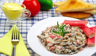 212. Рулца от раци с бамбук и 3 вида гъби (700гр)