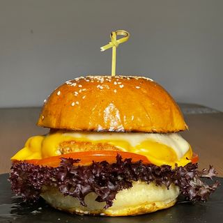 Бургер Щісті (310г)