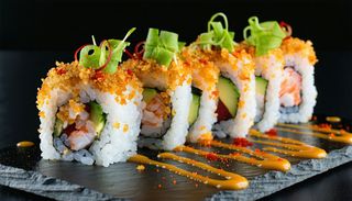 Roll w tempurze z krewetką