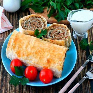 ხორცის რულეტი ლავაშში