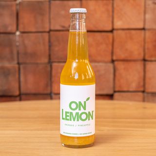 On Lemon Ananas