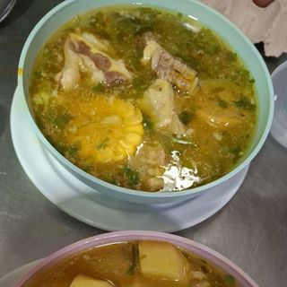 sopa de costilla