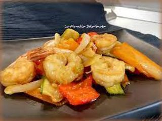 142 - Gamberi con verdure miste