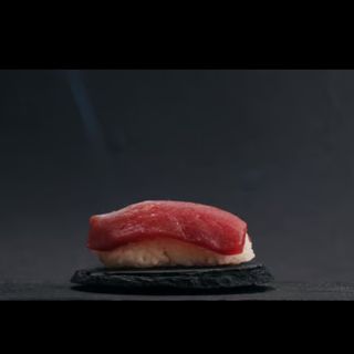 55. Tuna flambe 4 pezzi