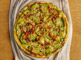 З печеним авокадо та сирами (500г)