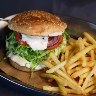 Hambúrguer Mediterrânico