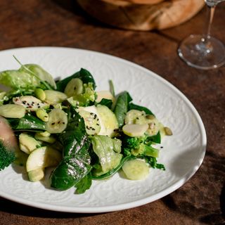 Зелёный с соусом лайм-горчица