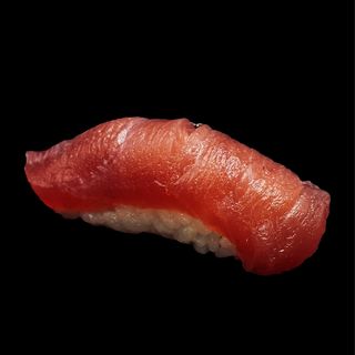 Nigiri De Atún  (2 Pzs.)