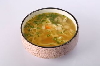 Куриный суп с лапшой