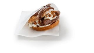 Waffle con Nutella, cioc bianco,riso bianco,scaglie cioc