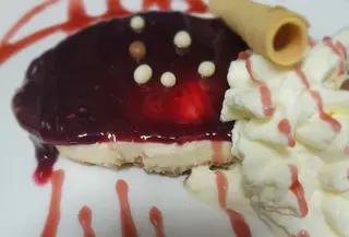 Tarta Casera De Queso Y Frutos del Bosque