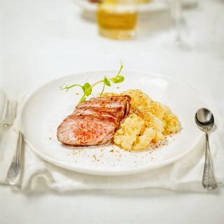 D3:ROSTBEEF CON CAVOLFIORE 