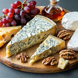 Deska oryginalnych włoskich serów