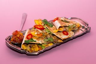 Кесаділья з куркою