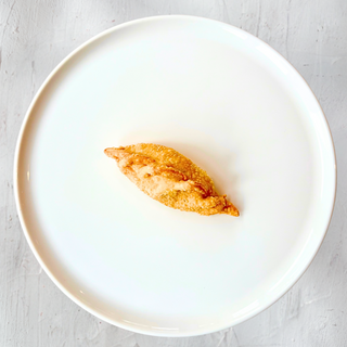 Empanada de cebolla y queso 