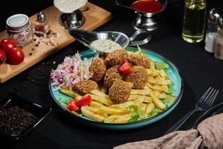 MENIU FALAFEL (DE POST) 610 gr.