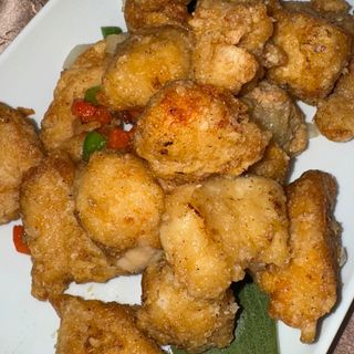 Salt and pepper chicken ball 