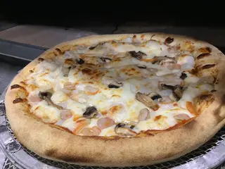 Pizza Fruits De Mer