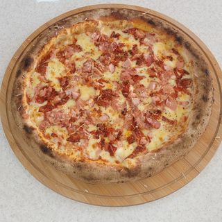 პეპერონი, სალიამი და ლორის მიქსი (8 ნაჭრიანი)