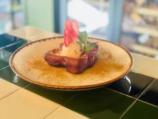 Torrija de pan brioche
