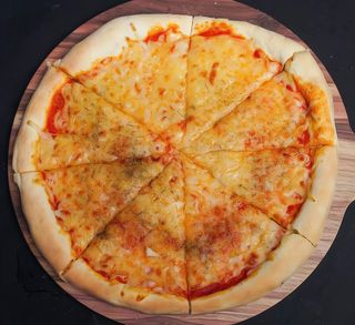 Pizza Four Cheese