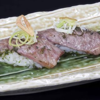 Nigiri de Carne De Wagyu (2 Pzs.)