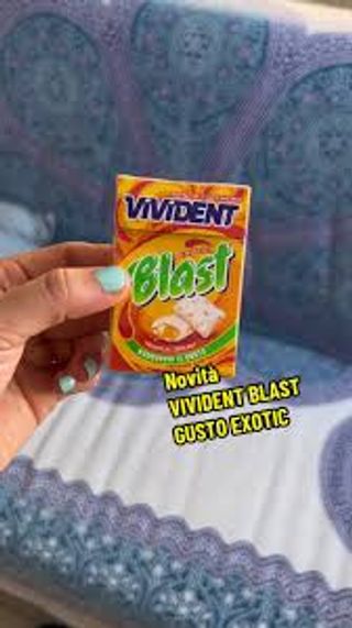 Vivident Fruit Blast