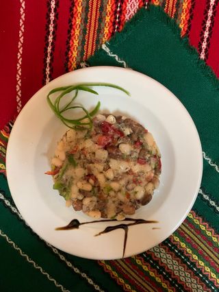 33.Салата Цветна бобена (300г)