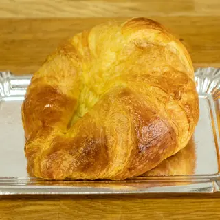Croissant de mantequilla