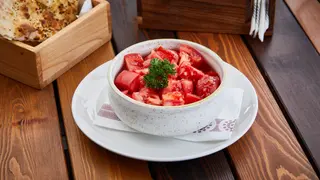 Paradajz salata