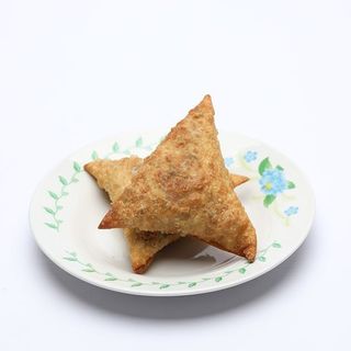 Samosas (Beef/Vegetable)