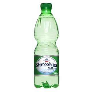 Woda gazowana 0,5 l 