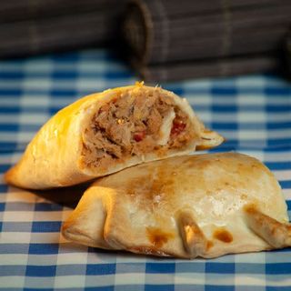 Empanada De Atún