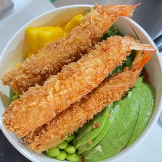 poke tempura de langostinos grande