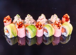 Фуджи комбо сет (14бр-380г)