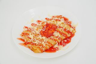 Palačinka sa kulenom i kačkavaljem