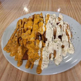 PATATAS BRAVAS CASERAS