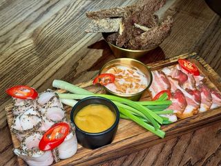 АСОРТІ САЛА (320g)