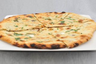 Stuffed naan