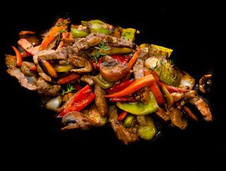 Телешко със зеленчуци (400г)