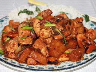 Galinha com ananás natural